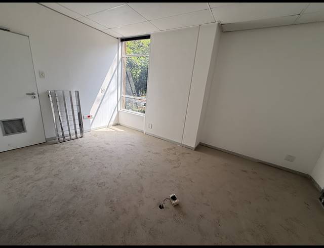 193M² OFFICE TO LET IN ROSEBANK